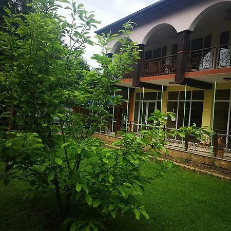 Guest house The House Pravets